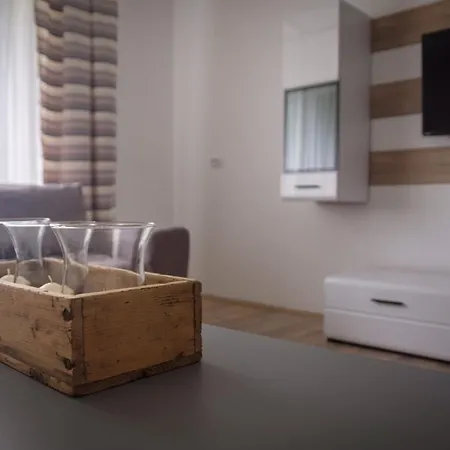 Kincses Vendeghaz Apartment Senta